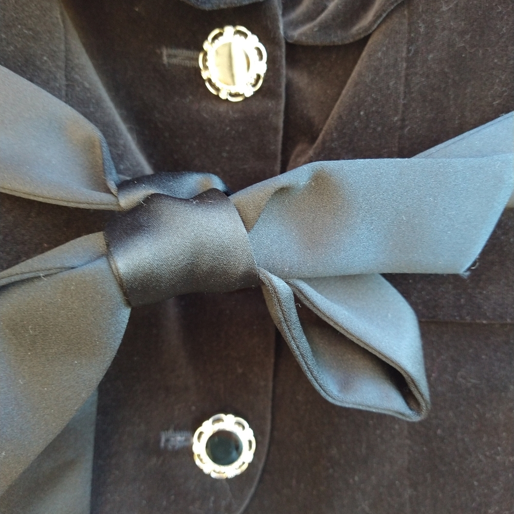 Jennifer Reale jacket - Picture 3 of 6